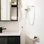 Cosy Box At Boxhagener Platz