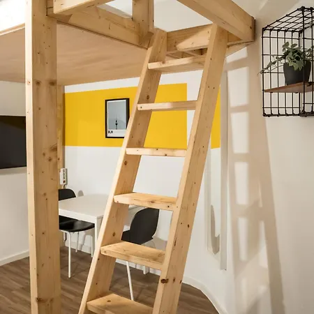 Cosy Box At Boxhagener Platz * Berlin