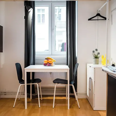 Cosy Box At Boxhagener Platz Berlin